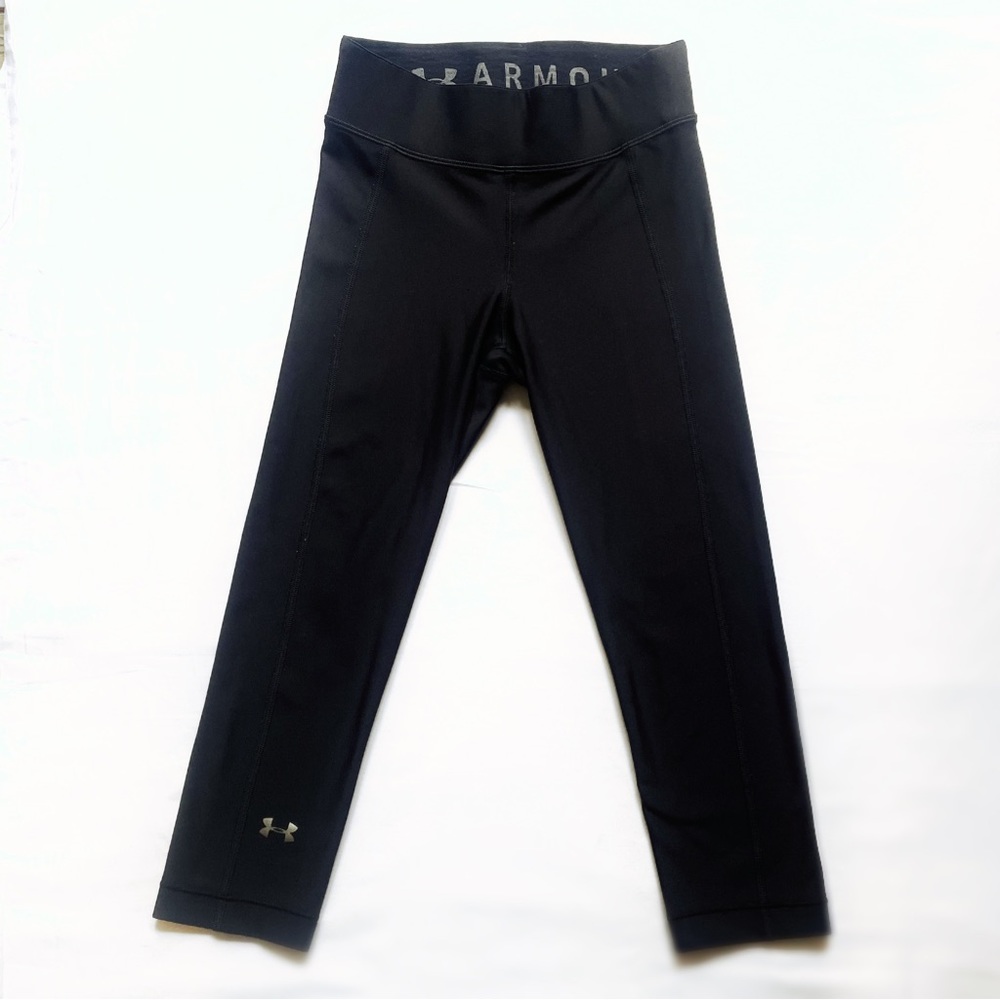 Women’s Sz XS Stretchy Black Under Armour Compression Capris